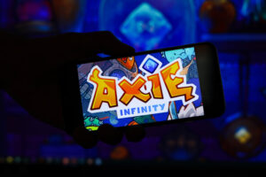 Read more about the article Sky Mavis to reimburse Axie players after Ronin hack