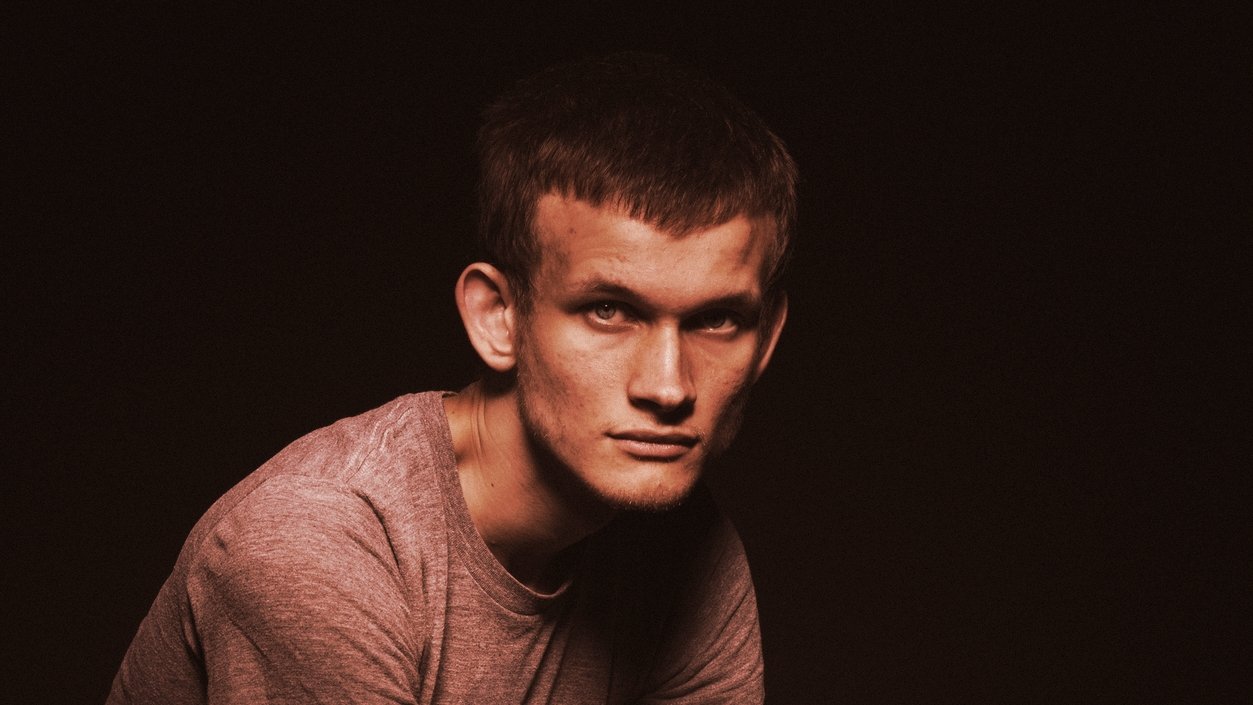 You are currently viewing Crypto Disaster: Ethereum Co-Founder Vitalik Buterin Claims He’s Not A Billionaire Anymore