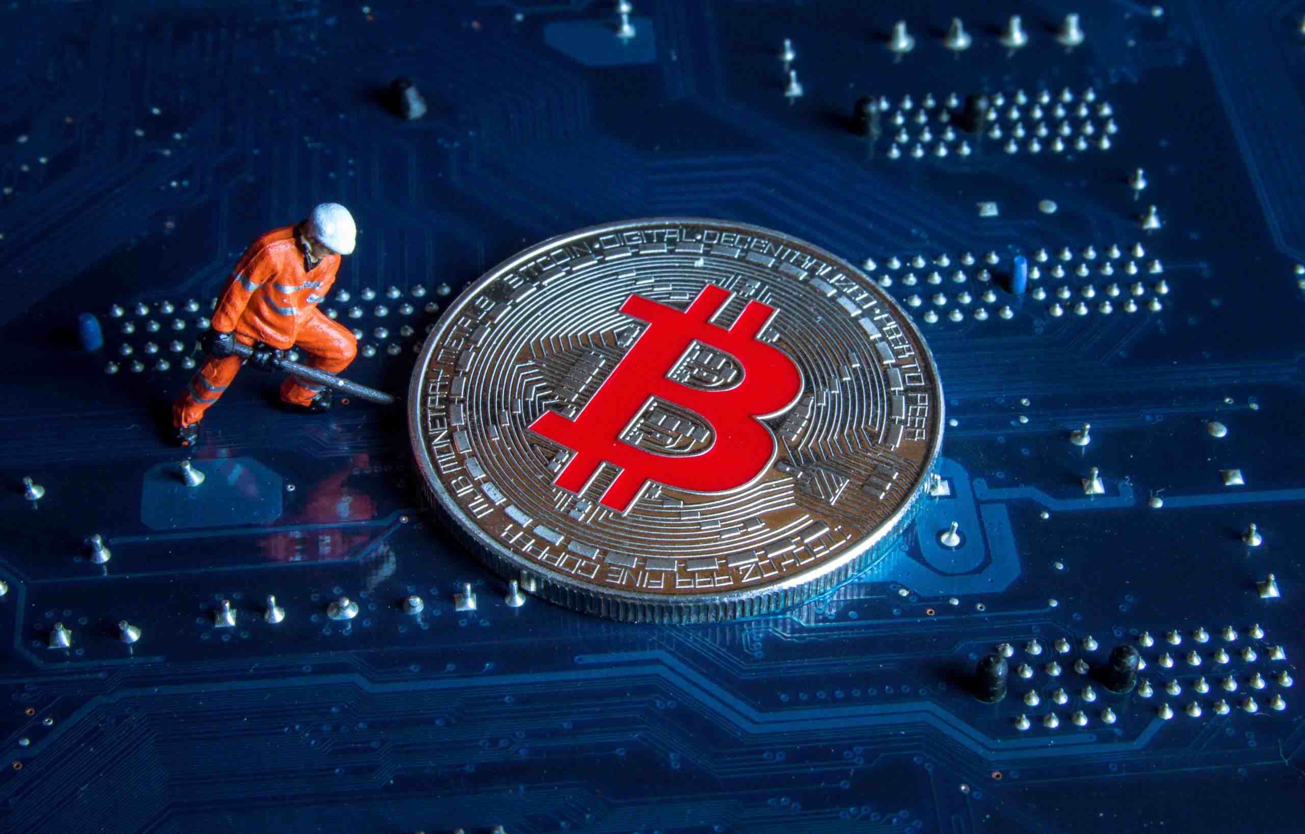 Read more about the article Why Banning Crypto Mining Is Almost Impossible?