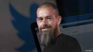 Read more about the article Bitcoin Superfan Jack Dorsey Bids Adios To Twitter Board  