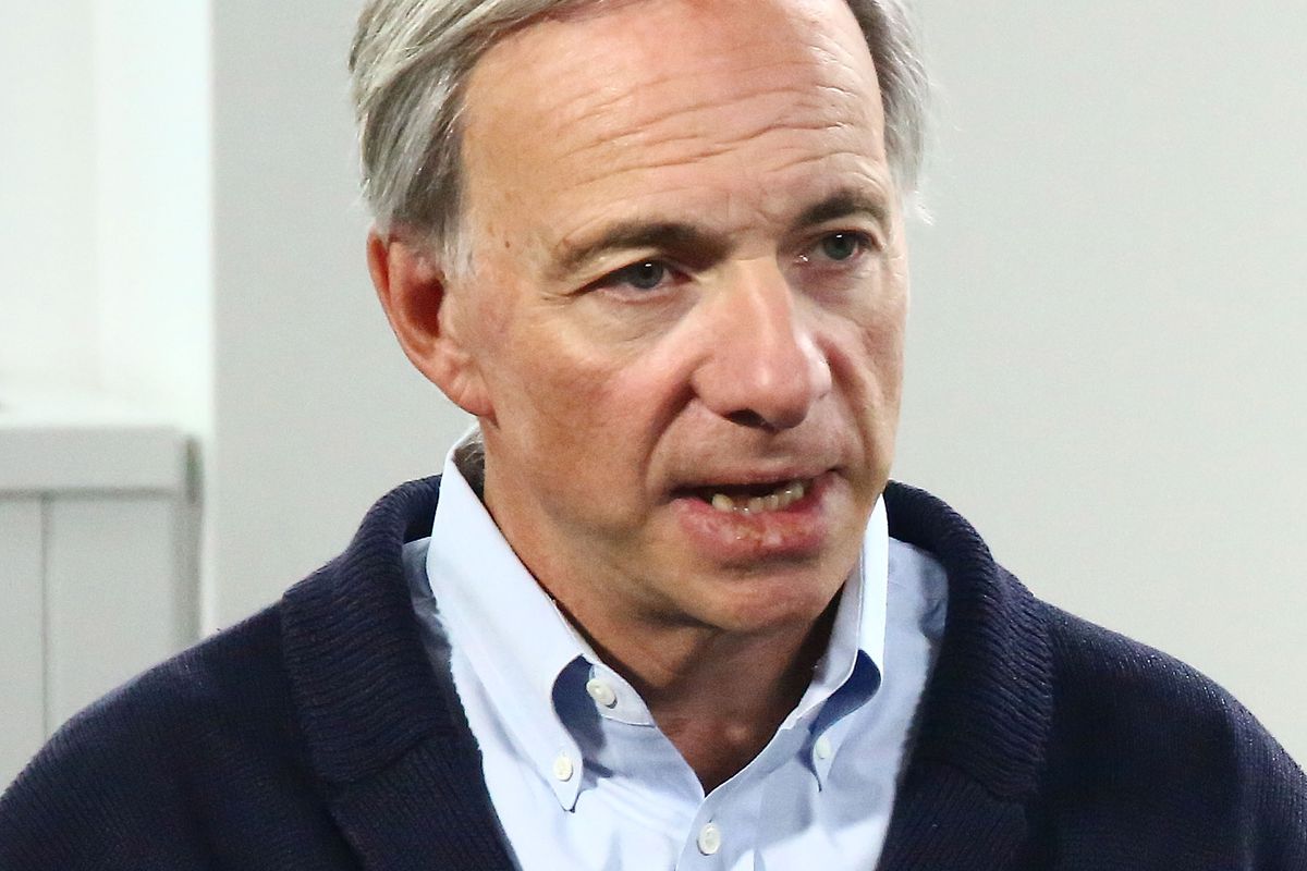 Read more about the article ‪Why Billionaire Ray Dalio Is Still Betting Big On Bitcoin (BTC)?