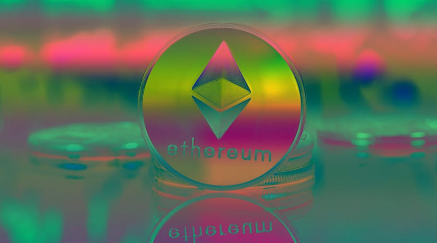 Read more about the article Has Ethereum Bottomed? Streak Of Green Candlesticks Indicate Recovery