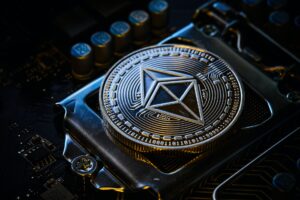 Read more about the article Ethereum Shows Signs Of Exhaustion, But Could It Still Touch $1,700?