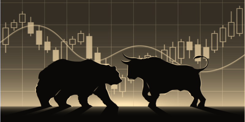 Read more about the article Tug Of War Between Bulls And Bears, Will Bitcoin Price Retest $19,000?