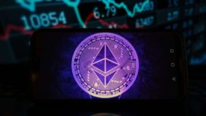 Read more about the article Majority Of Ethereum Investors Maintain Profitability Despite Decline Below $1,700