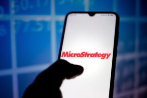 Read more about the article MicroStrategy buys 301 bitcoins for $6 million