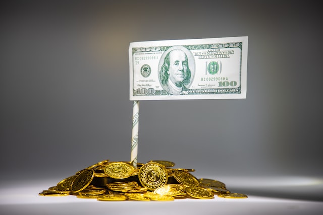 Read more about the article Bitcoin Reclaims $19k As Dollar Falls, Will BTC See More Upside?