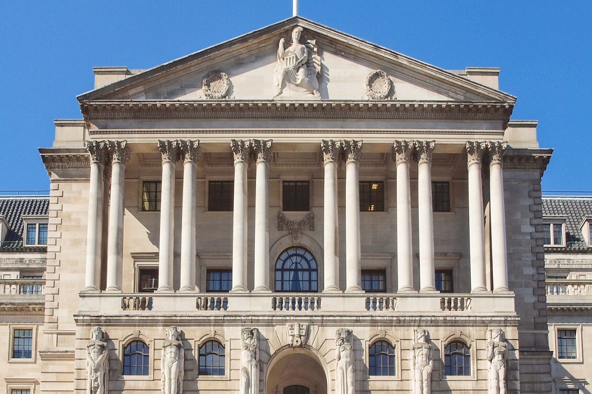 Read more about the article Bank Of England Decides On Emergency Move, Crypto Rally Likely