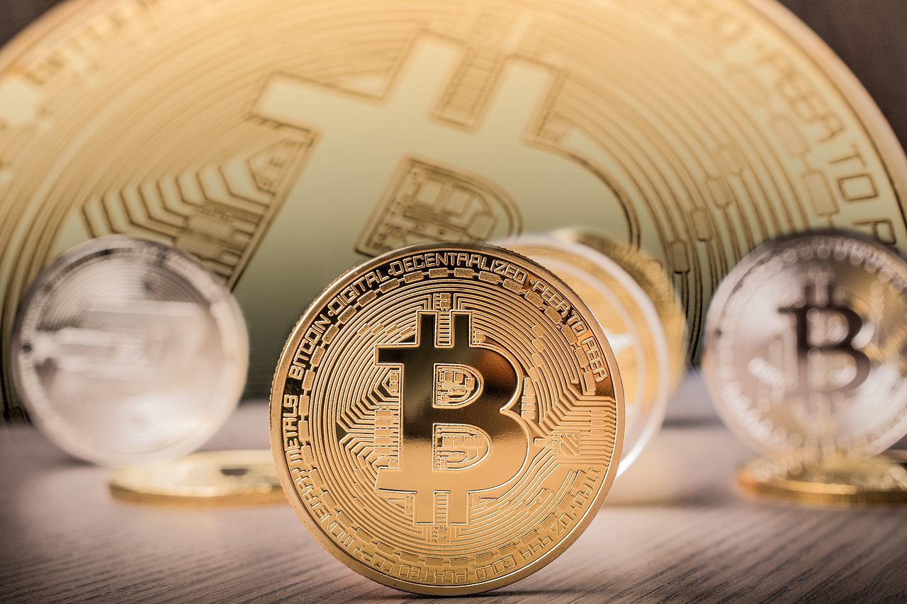 Read more about the article Bitcoin Leads The Hunt For A Green October In Crypto