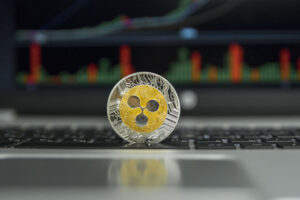 Read more about the article Ripple (XRP/USD) attempts recovery, but how is the SEC case shaping price?