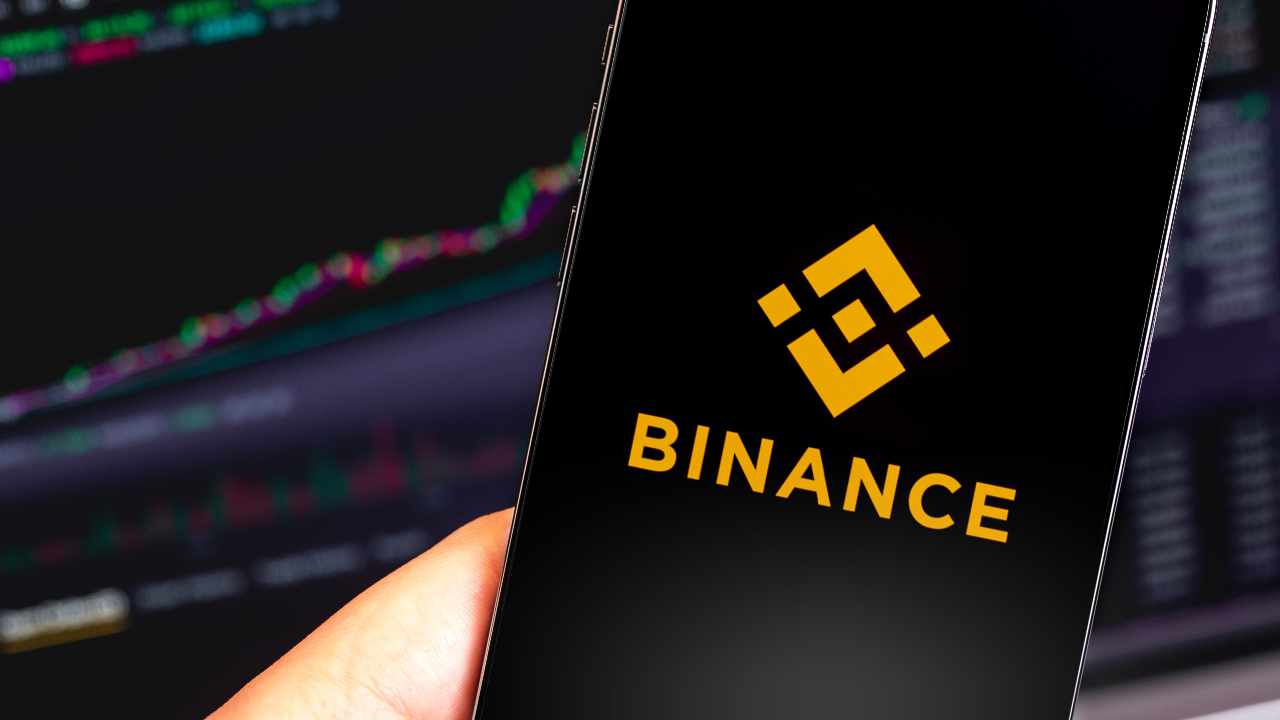 Read more about the article Binance’s BNB Token Under Selling PressureWith Mazars’ Exit