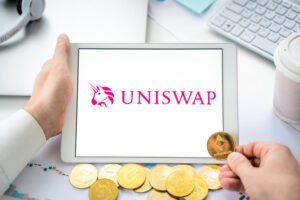 Read more about the article Uniswap consolidates ahead of a possible bullish move