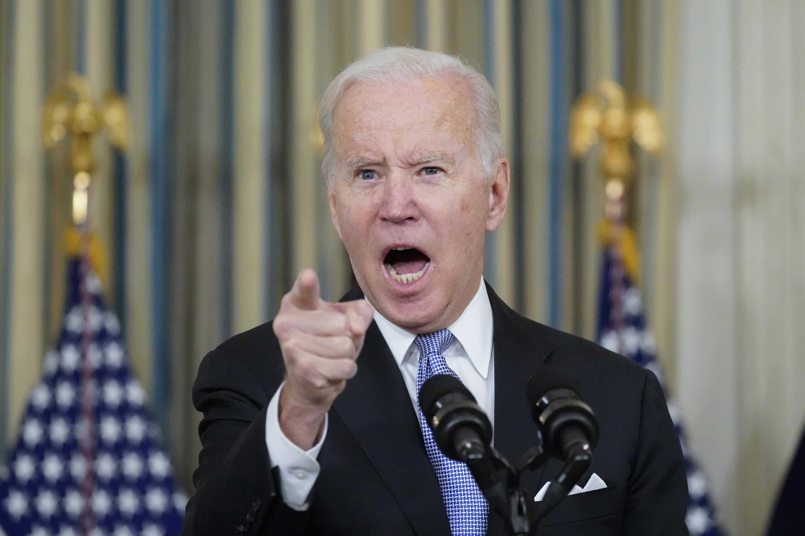 Read more about the article Bitcoin Price Drops Below $21K As Biden Unveils New U.S. Budget