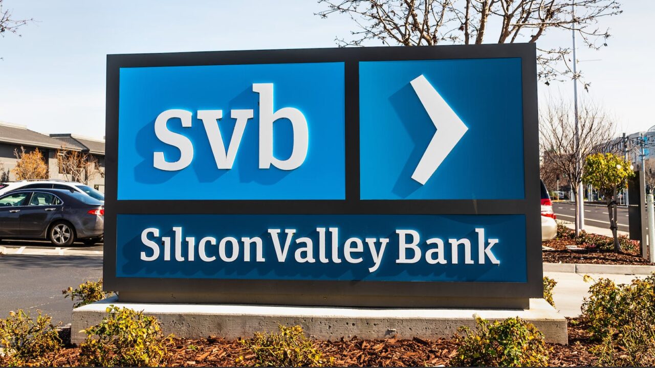 Read more about the article Crypto-Friendly SVB Acquired By First Citizens Bank At 99% Discount