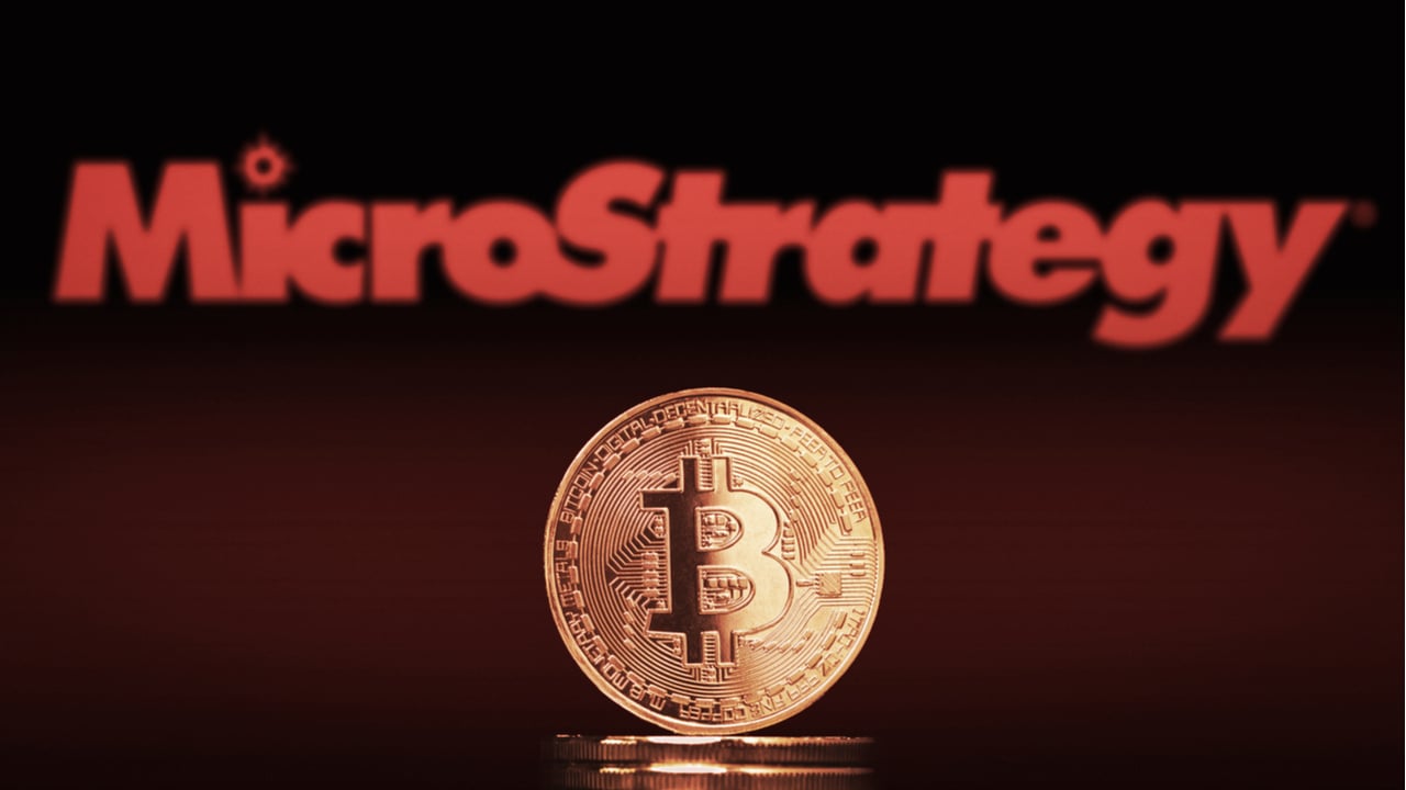 You are currently viewing MicroStrategy Doubles Down on Bitcoin, Buys $347 Million More BTC