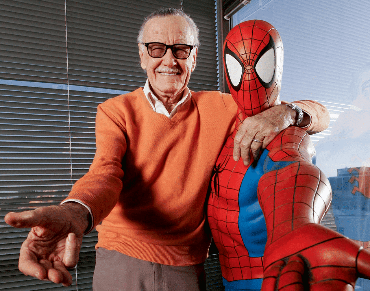 Read more about the article Stan Lee NFT Prices Rise 5 Times; Sold Out In A Flash