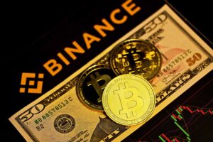 Read more about the article Is Binance Really Selling Bitcoin To Prop The Price Of BNB?