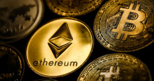 Read more about the article Ethereum Surges Ahead Of Bitcoin In Active Addresses, What Does This Mean?