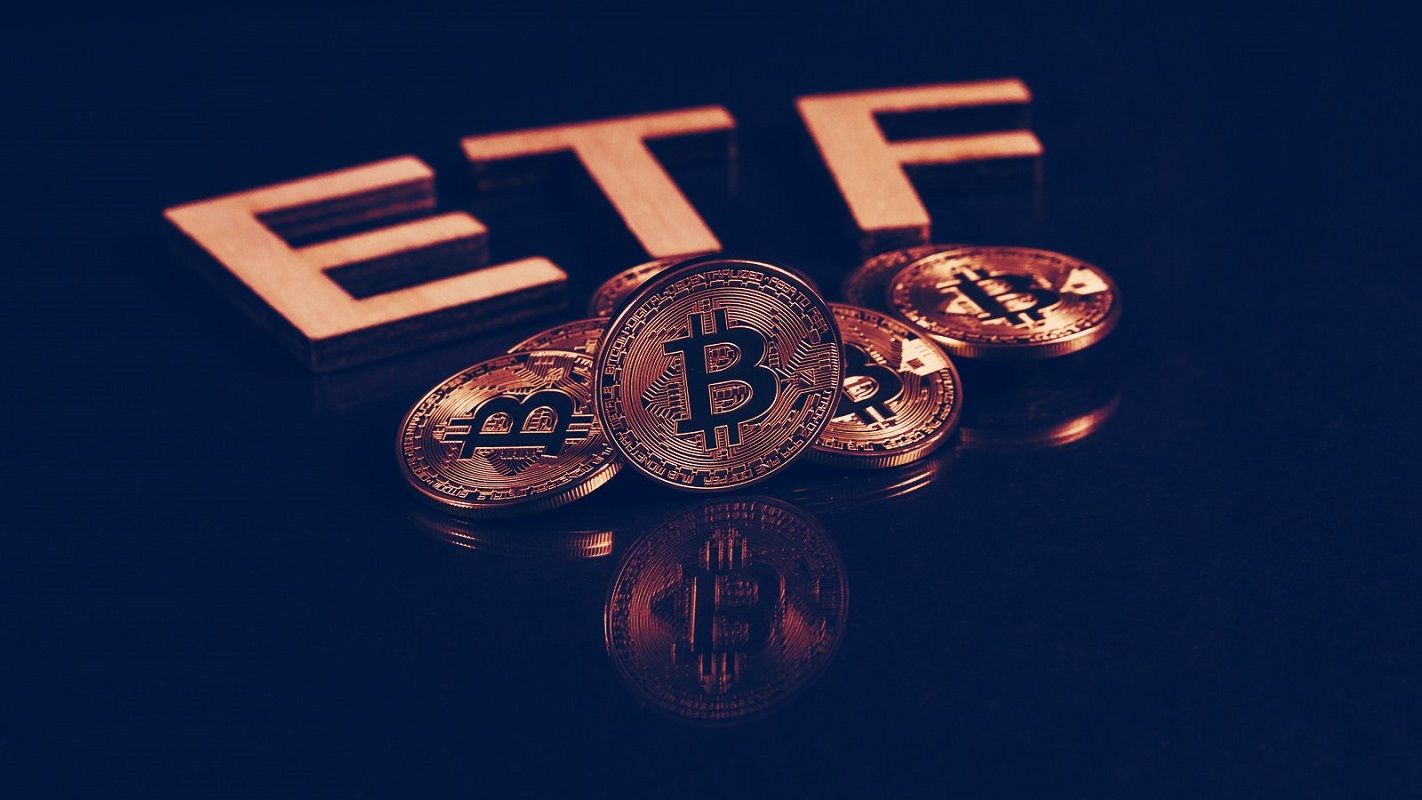 Read more about the article Bitcoin Spot ETF Approval Unleashes Unseen Risks: WSJ