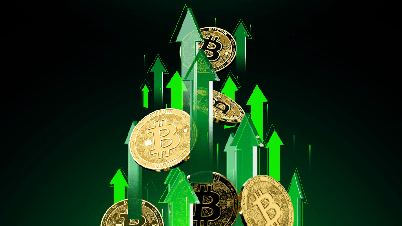 Read more about the article Bitcoin To Reach $1 Million In Days To Weeks, Crypto Analyst