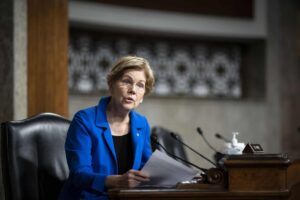 Read more about the article Senator Warren Stresses On AML Compliance For Crypto Validators